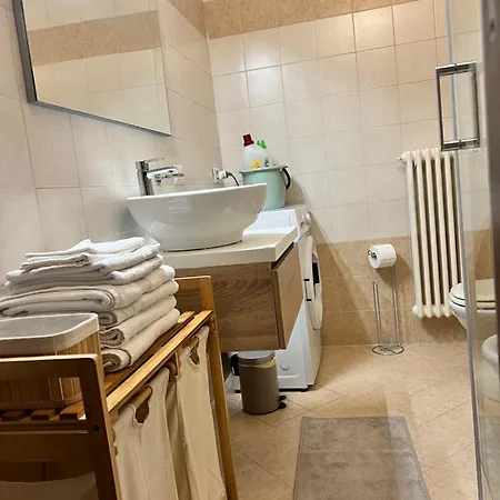 Apartamento 85 Mjka House Free Parking Albese Con Cassano