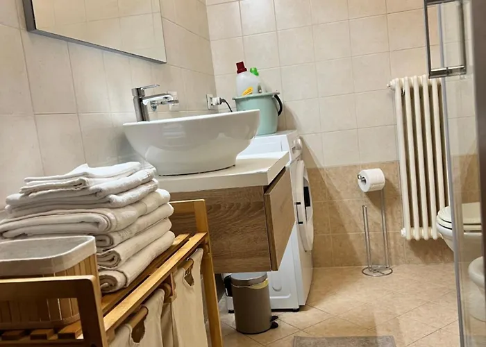 Appartement 85 Mjka House Free Parking Albese Con Cassano